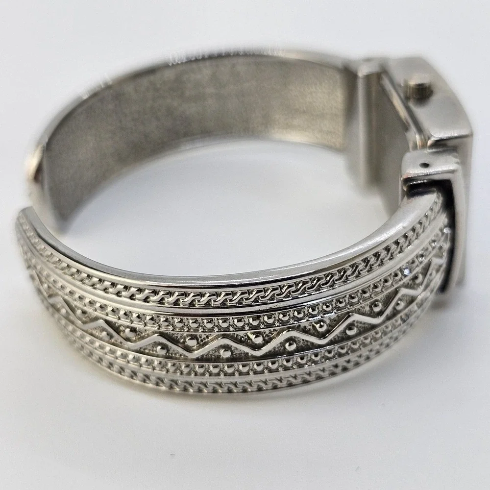Studio Women's Bracelet Watch 22MM Gray Dial Gray Bracelet Bands 6